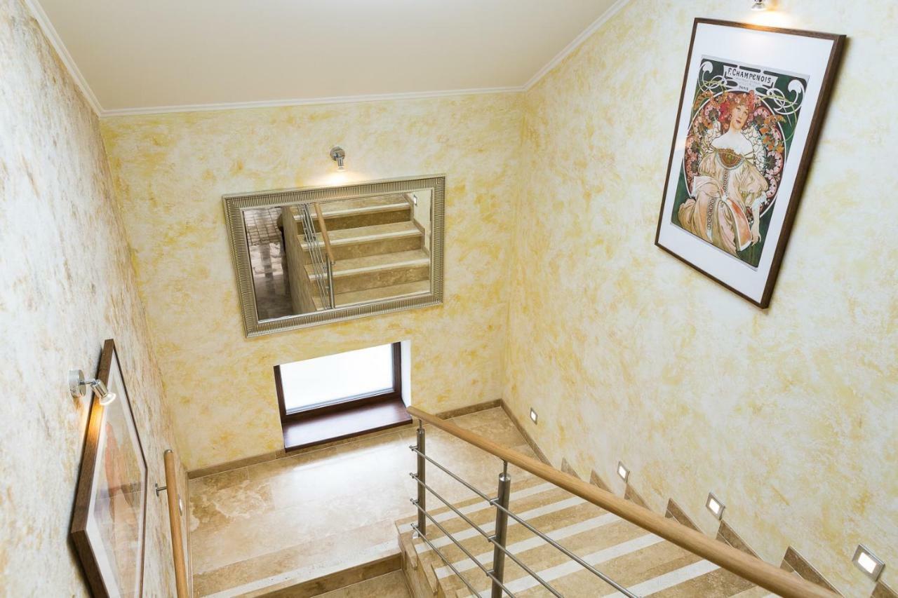 Solegutta Bed and Breakfast Kolárovo Buitenkant foto